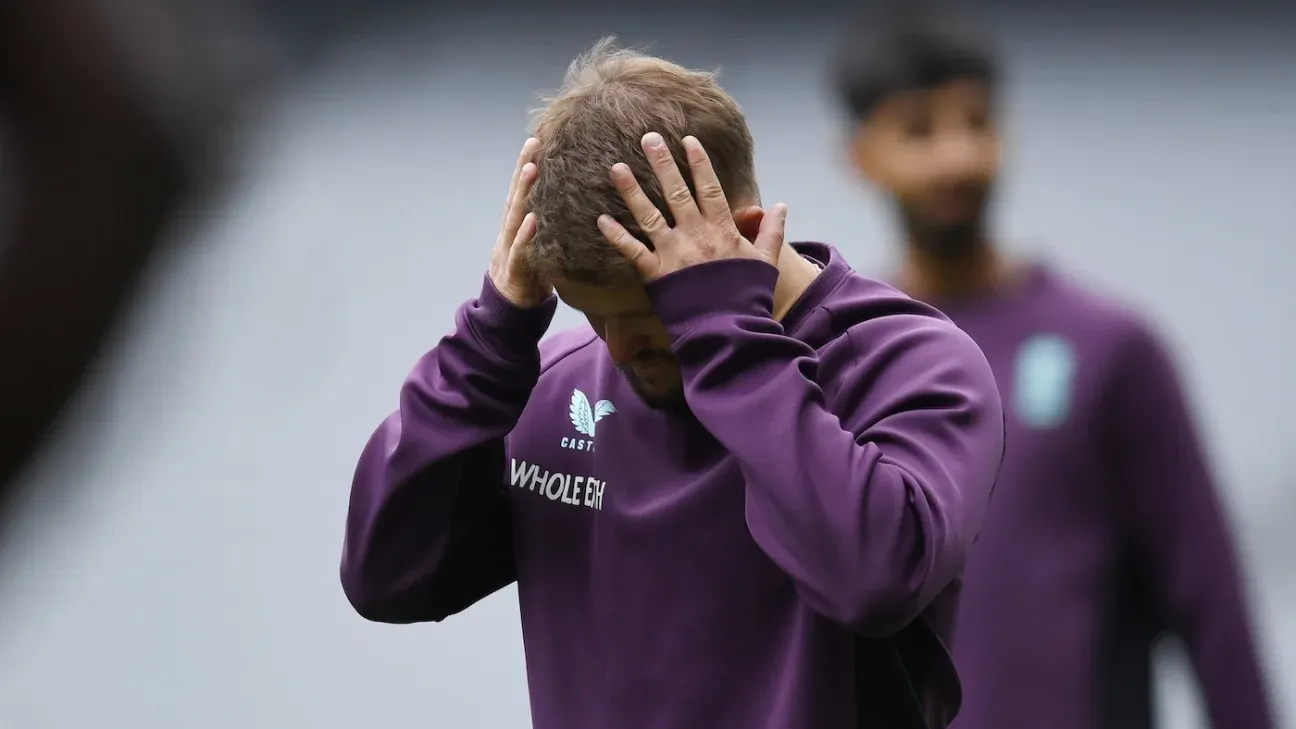 Former England cricketer defends Ben Duckett amid backlash