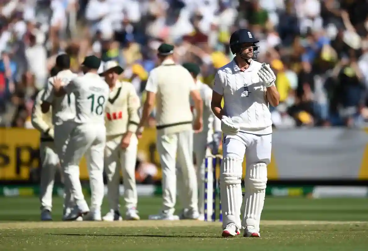 AUS vs ENG, 4th Test: Australia carry 46-run lead following a turbulent day