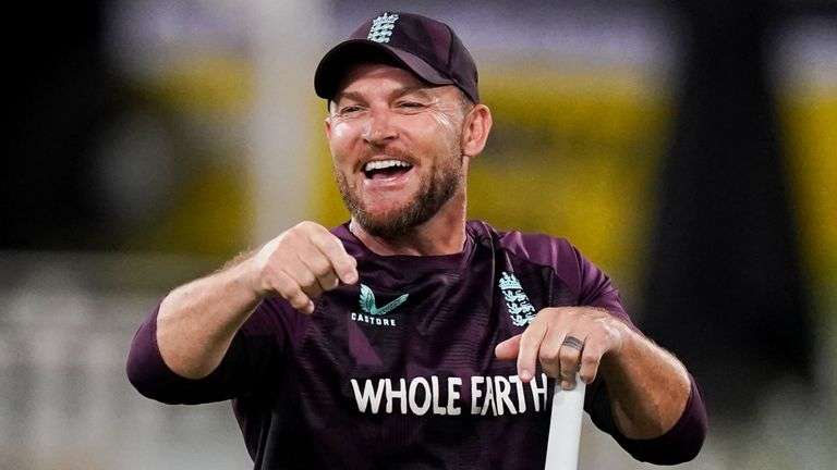 Former England cricketer Geoffrey Boycott blasts England after horrible 4–1 Ashes defeat