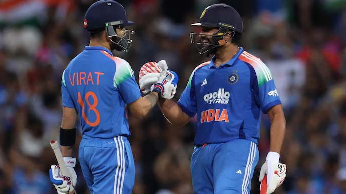 Aakash Chopra heaps praise on stalwarts Rohit and Kohli